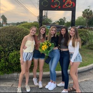 Meet your Posher, Gigi